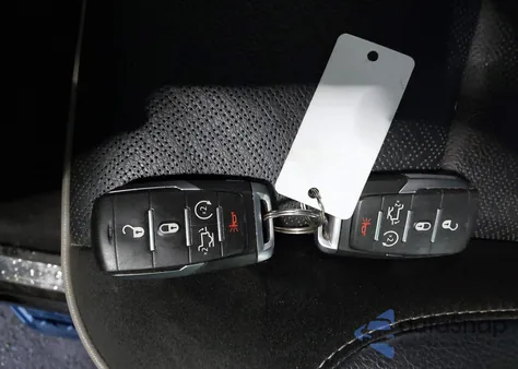 2022 Ram 1500 Laramie 4X4 6'4 Box из США, поврежденный, VIN 1C6SRFRT5NN252875